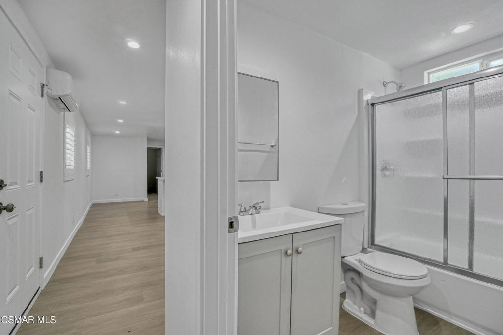 1070 Katherine Road Property Photo 21