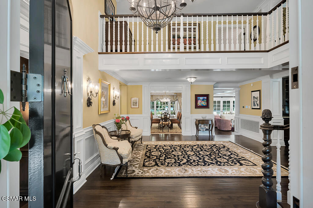 4043 Cresthaven Drive Property Photo 5