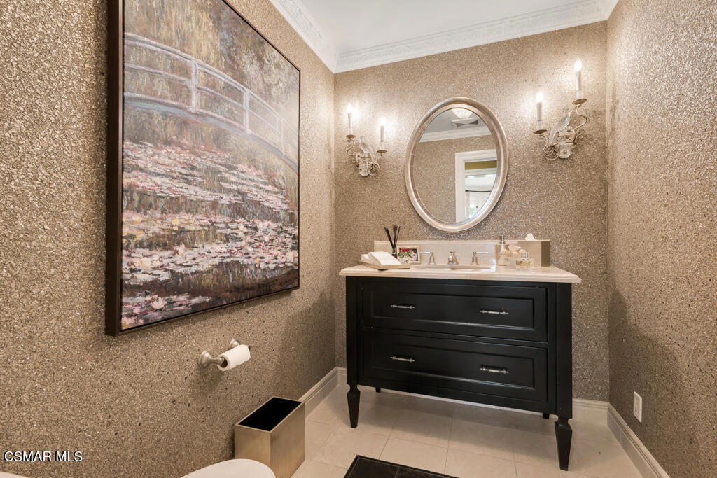 4043 Cresthaven Drive Property Photo 17