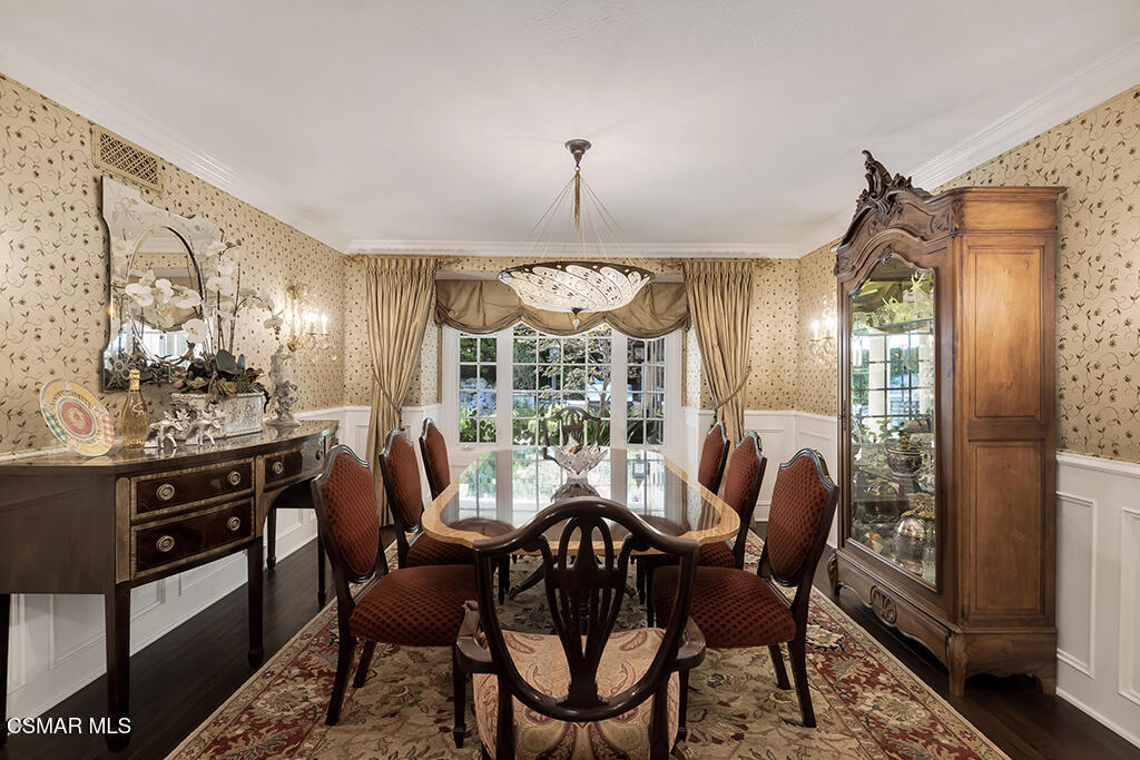 4043 Cresthaven Drive Property Photo 21