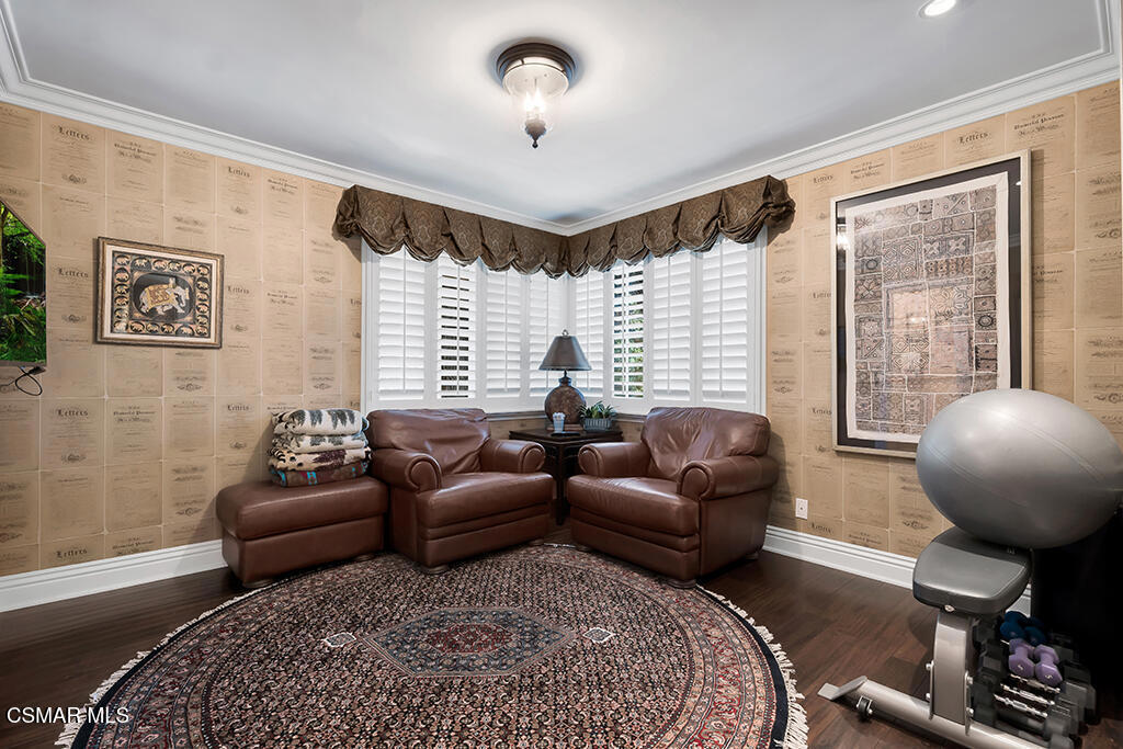 4043 Cresthaven Drive Property Photo 25