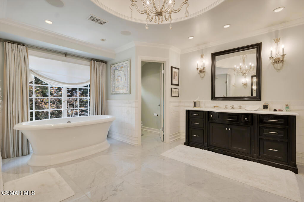 4043 Cresthaven Drive Property Photo 34