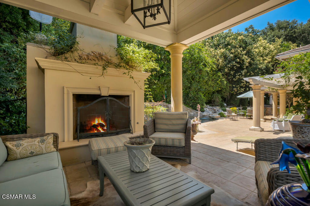 4043 Cresthaven Drive Property Photo 41