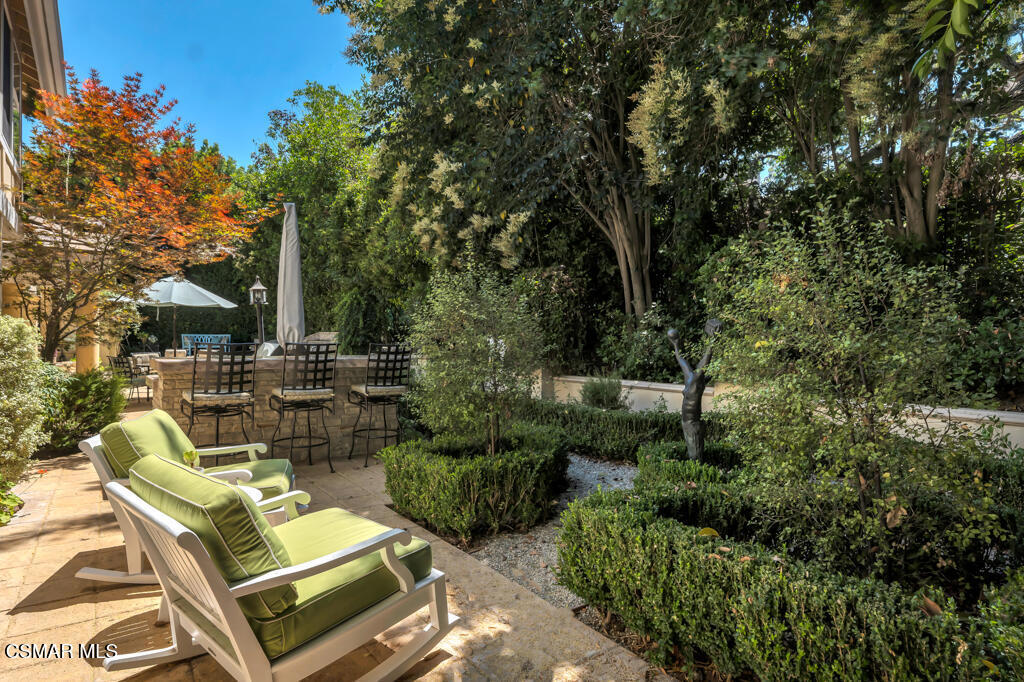 4043 Cresthaven Drive Property Photo 51