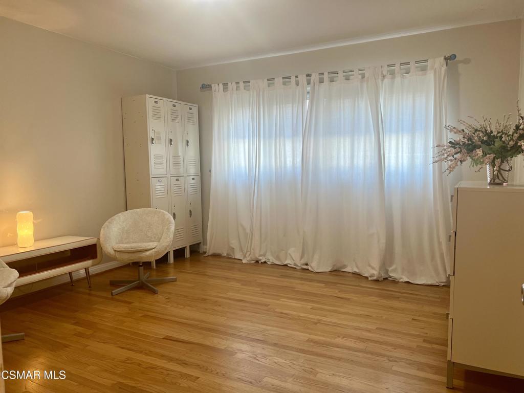 1542 Riverside Drive G Property Photo 17