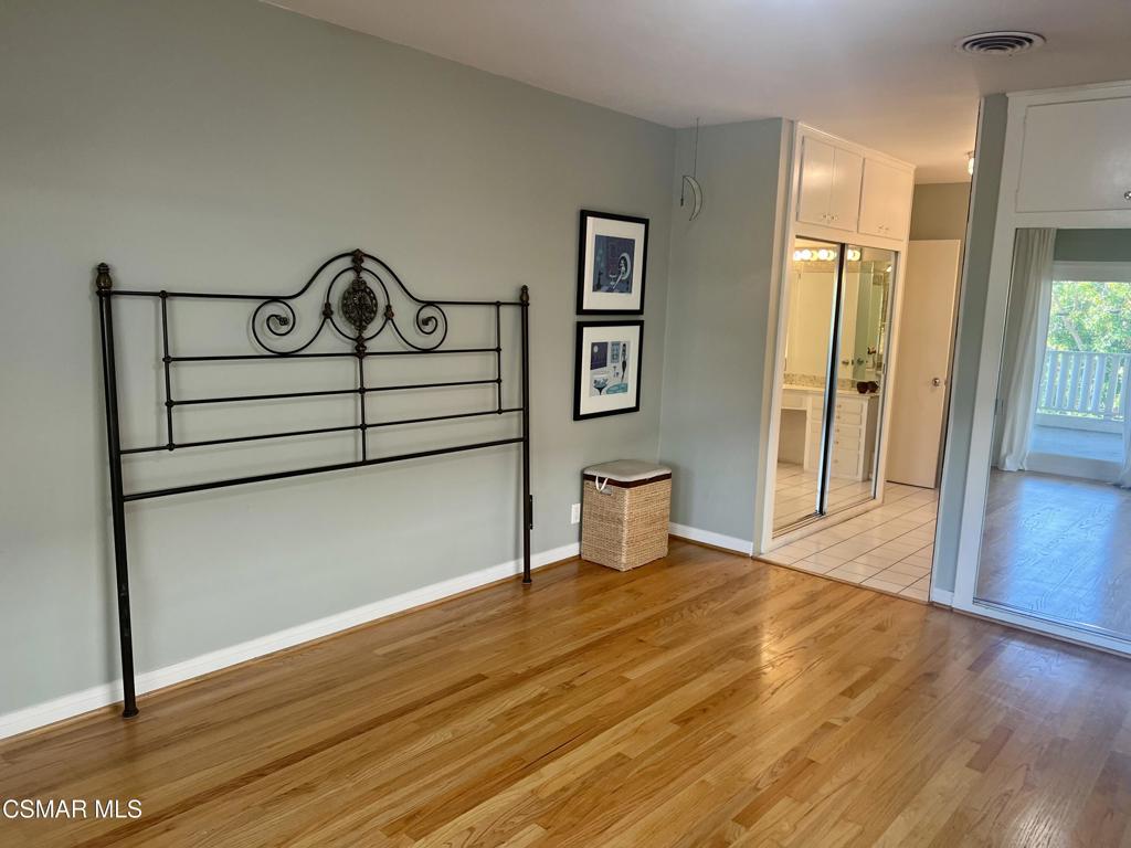 1542 Riverside Drive G Property Photo 22