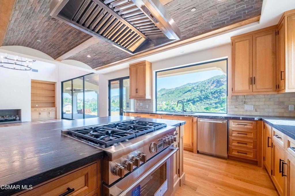 2224 Careful Avenue Property Photo 18