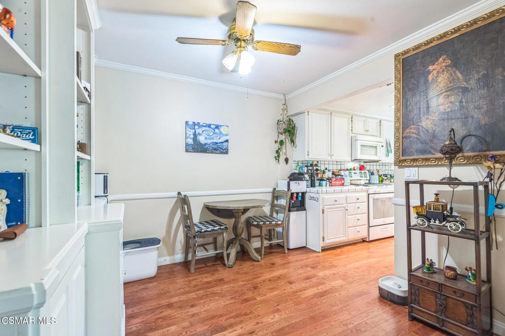 8348 Penfield Avenue 3 Property Photo 8