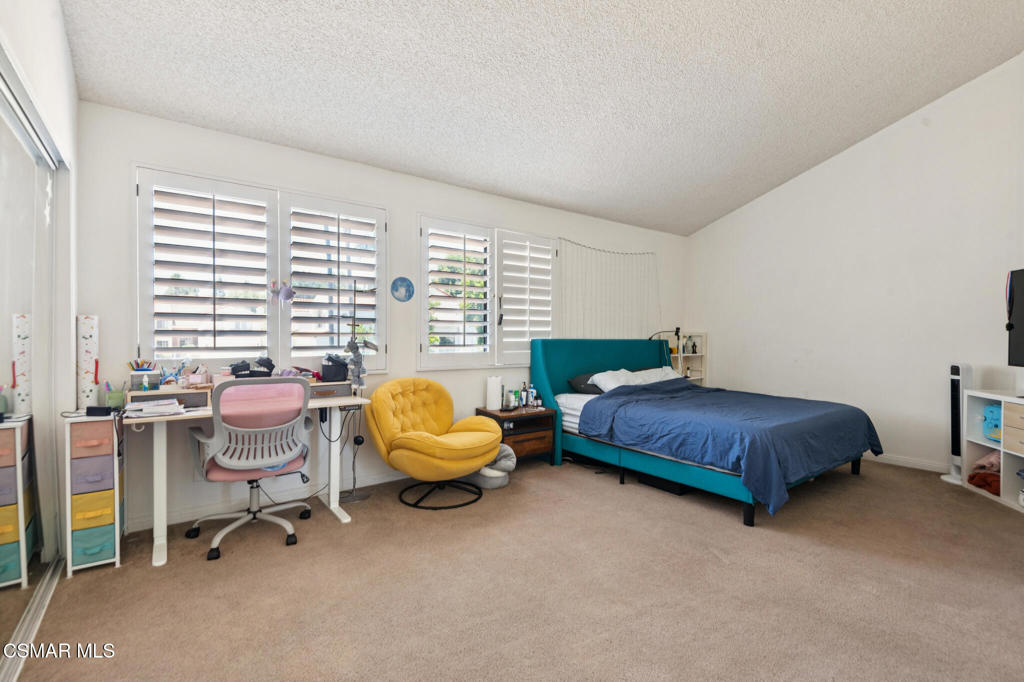 8348 Penfield Avenue 3 Property Photo 11