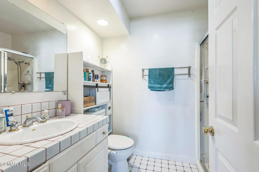 8348 Penfield Avenue 3 Property Photo 14