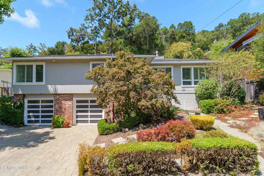 225 N Almenar Drive Property Photo 1