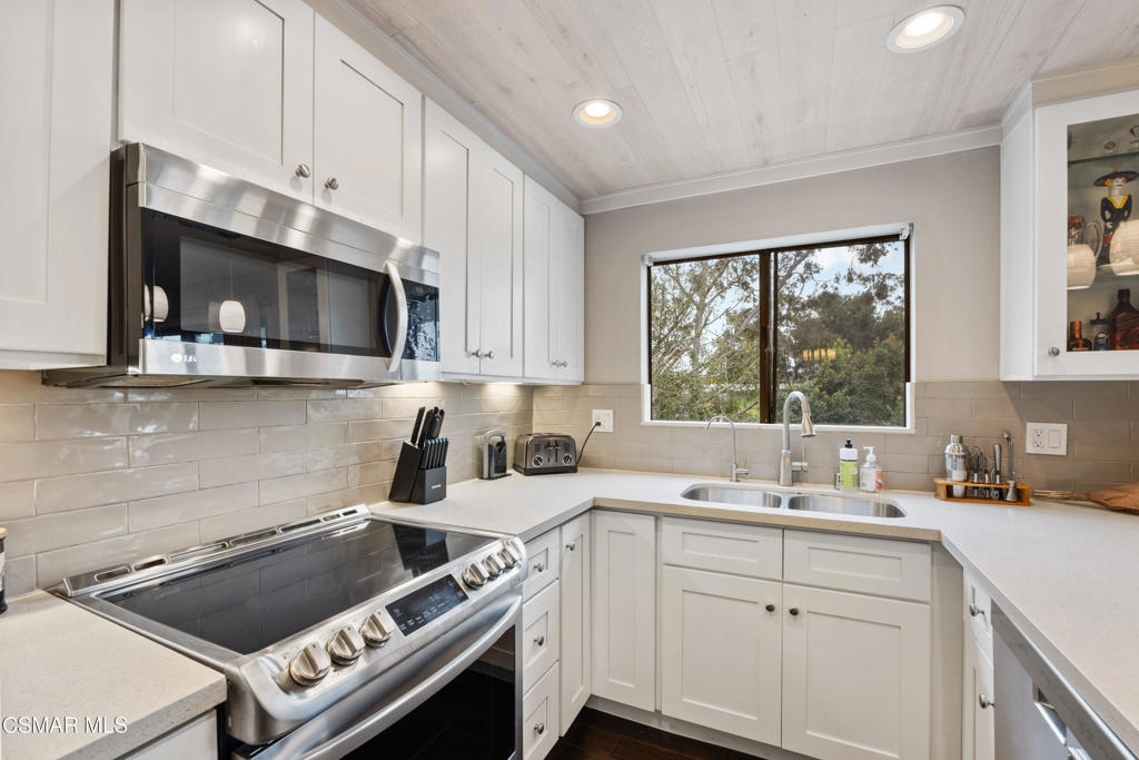 5000 S Centinela Avenue 109 Property Photo 8