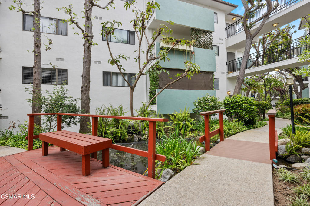 5000 S Centinela Avenue 109 Property Photo 20