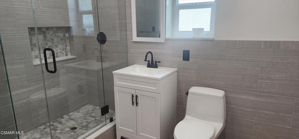 7538 Vassar Avenue Property Photo 10