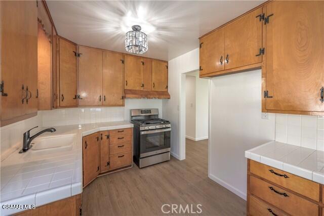 7538 Vassar Avenue Property Photo 13