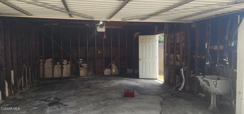 7538 Vassar Avenue Property Photo 18