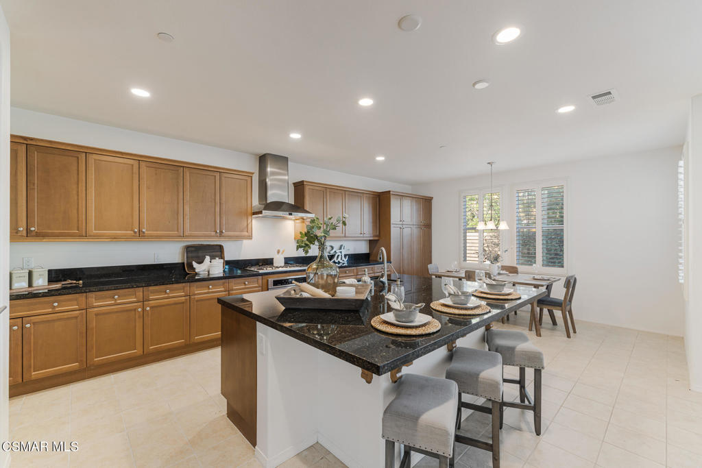 7020 Highgrove Place Property Photo 19