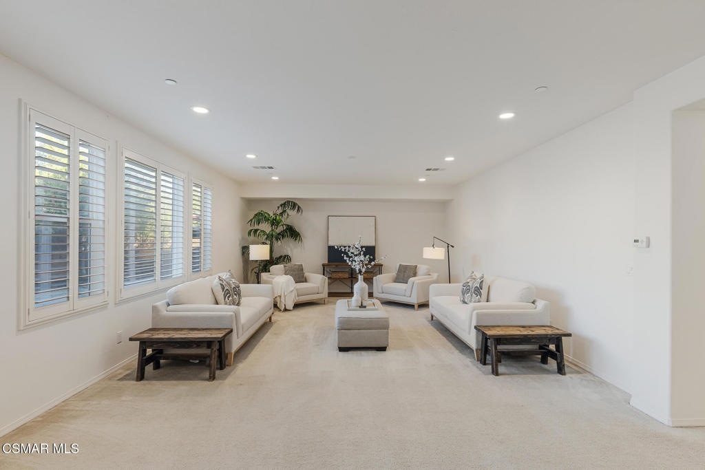 7020 Highgrove Place Property Photo 26