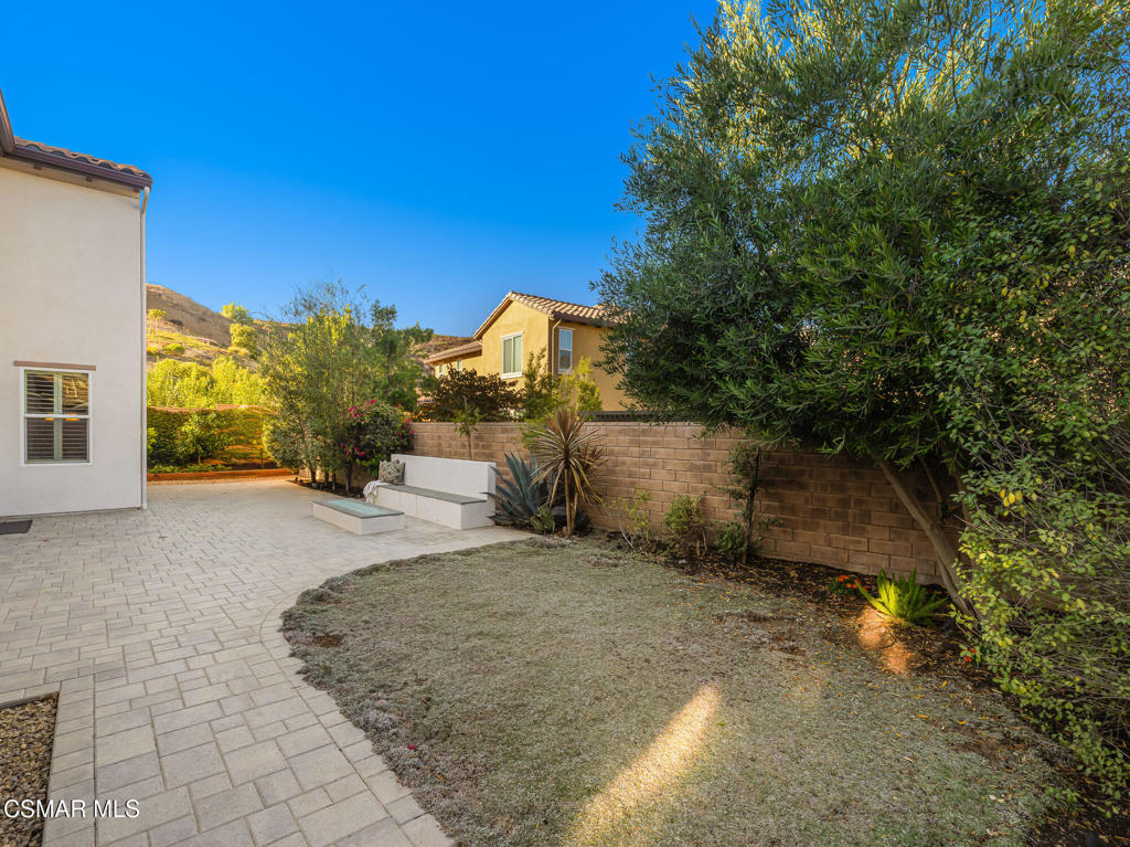 7020 Highgrove Place Property Photo 47