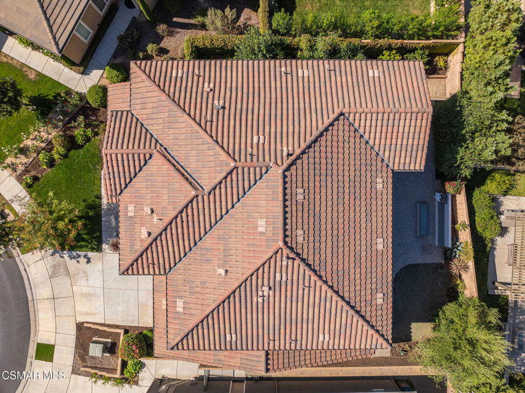 7020 Highgrove Place Property Photo 55