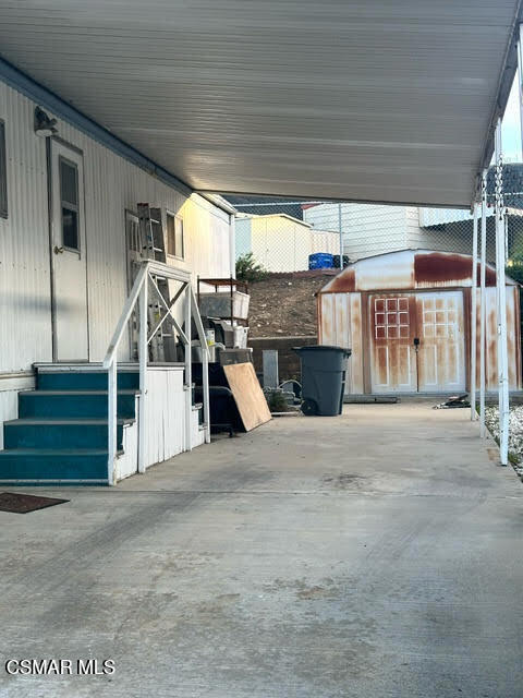 16 Robertson Way Property Photo 2