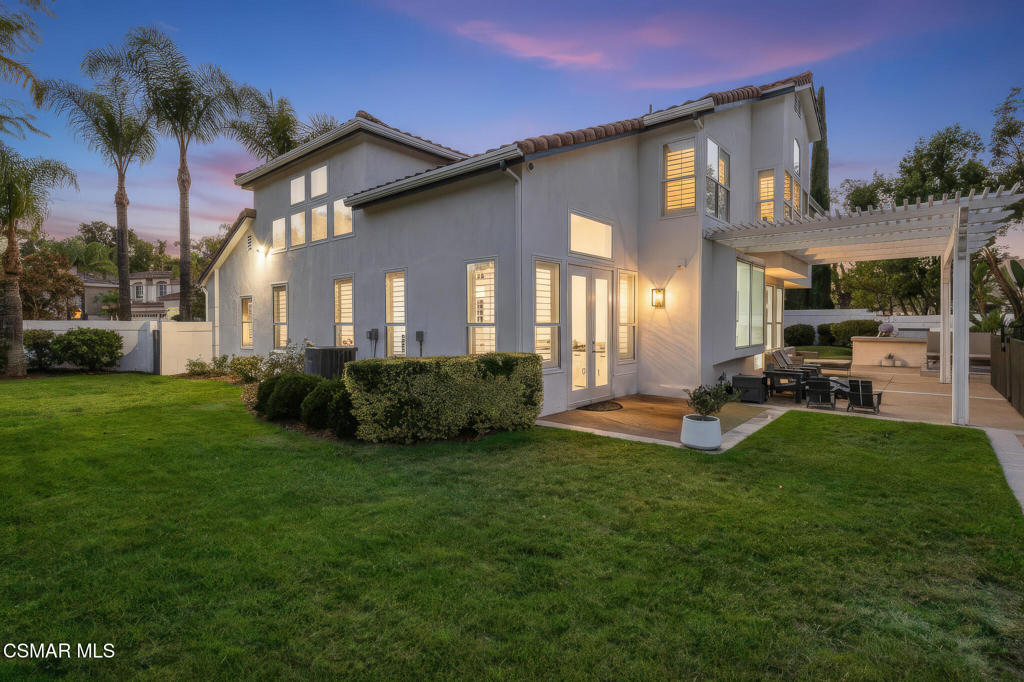 519 Turnbury Street Property Photo 8