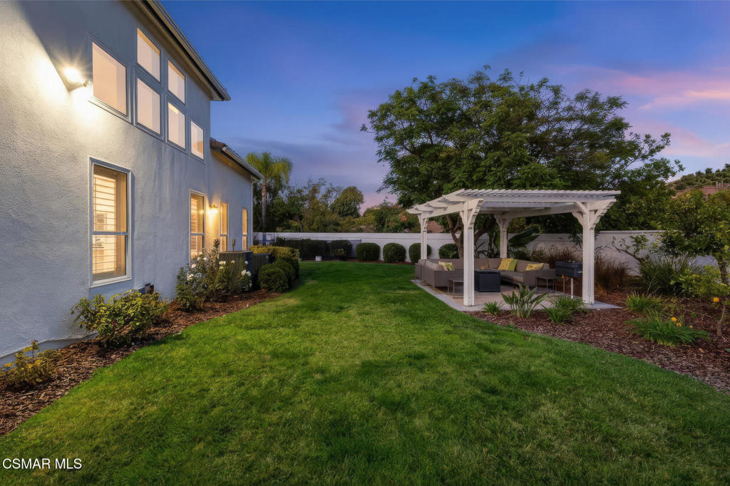 519 Turnbury Street Property Photo 9