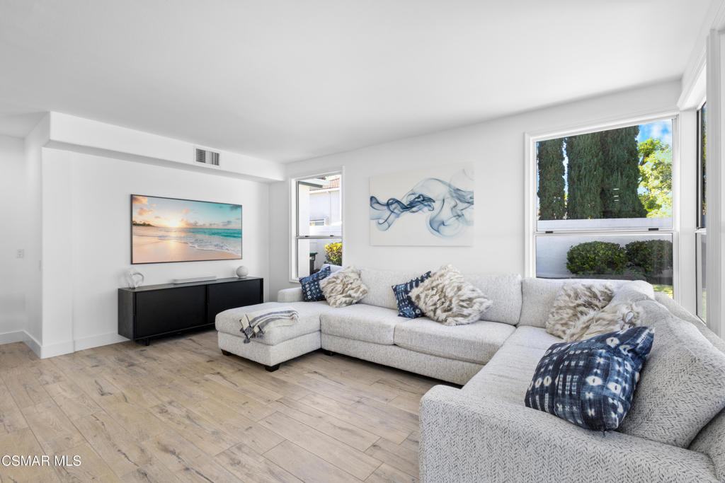 519 Turnbury Street Property Photo 25