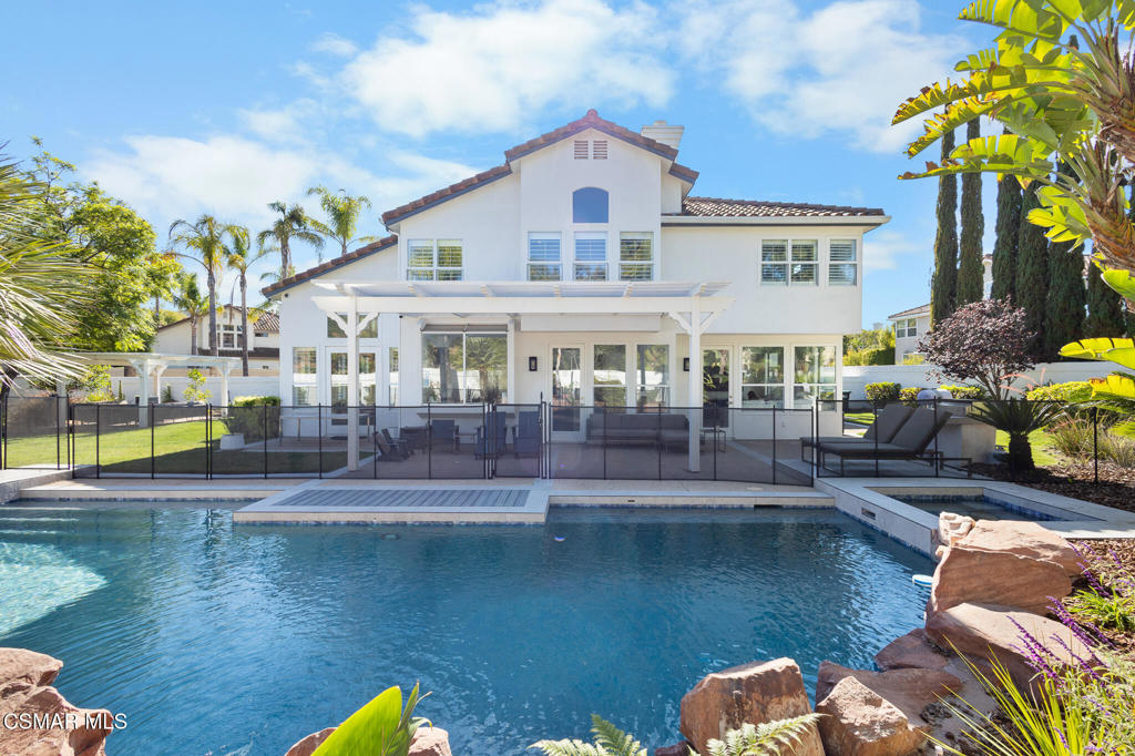 519 Turnbury Street Property Photo 42