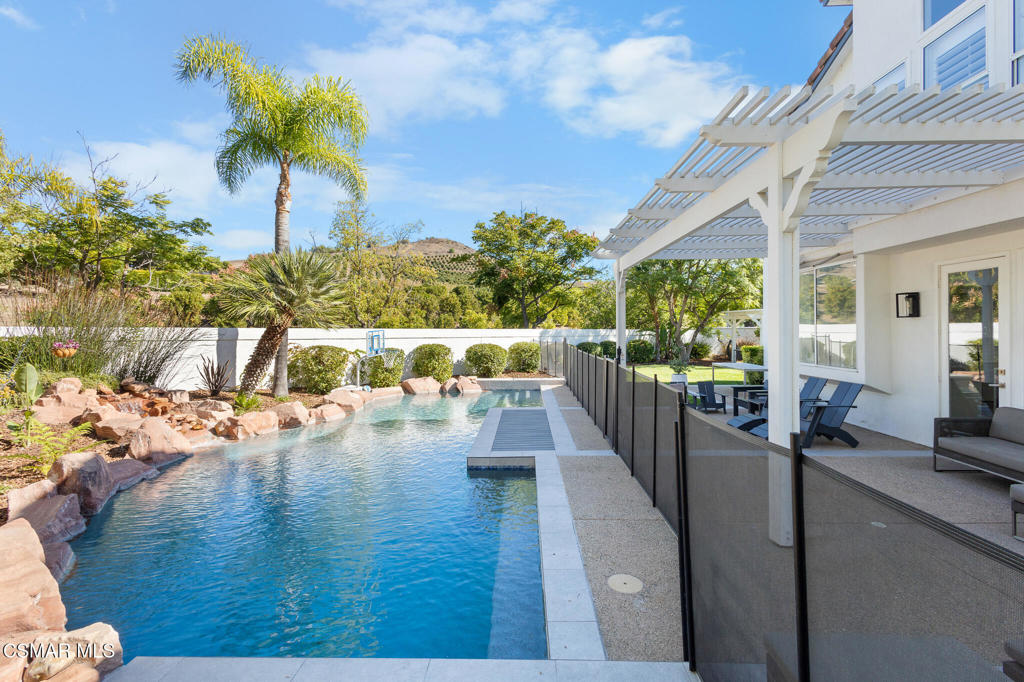 519 Turnbury Street Property Photo 44