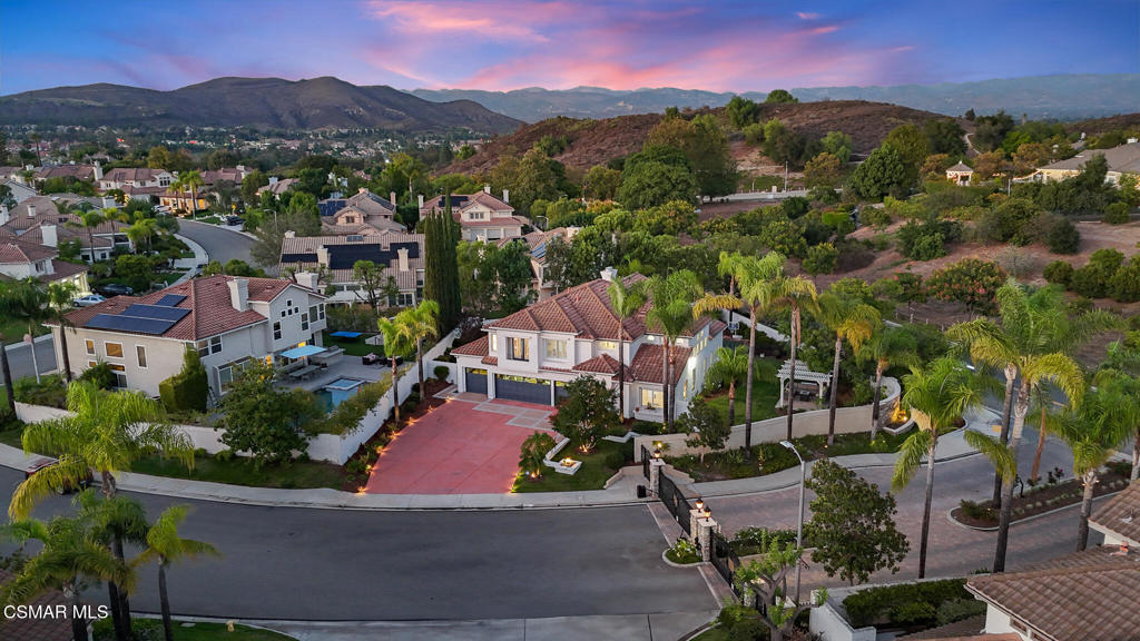 519 Turnbury Street Property Photo 53