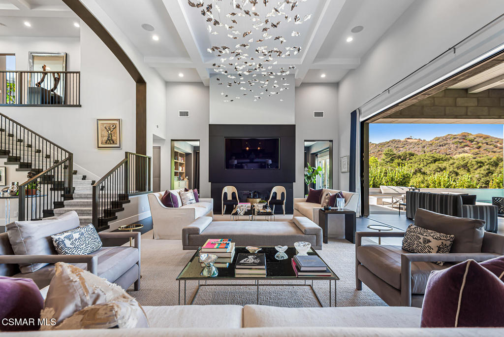 2991 Calbourne Lane Property Photo 9