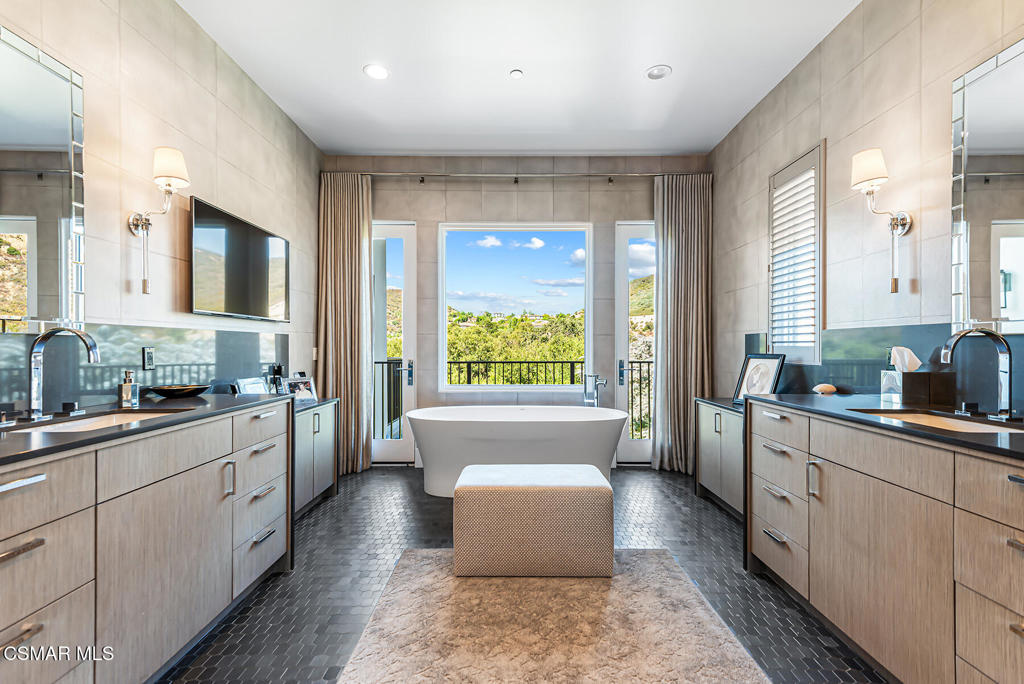 2991 Calbourne Lane Property Photo 24