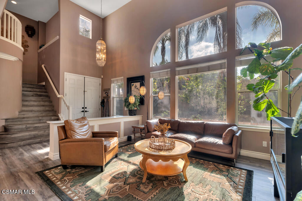 3023 Hollycrest Avenue Property Photo 1