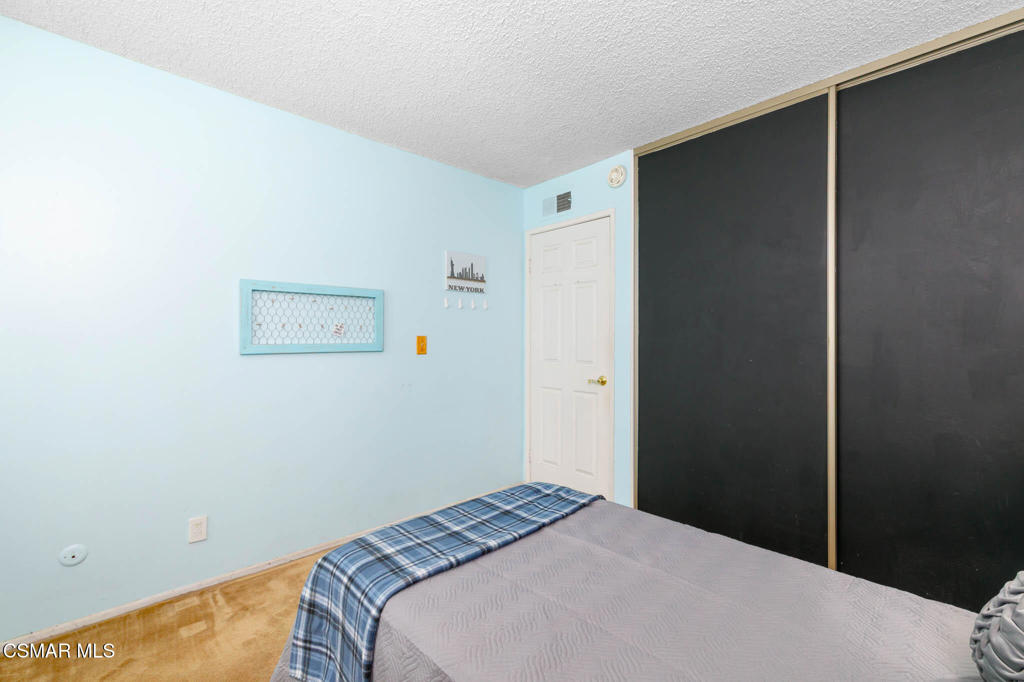 2649 Nicholas Street Property Photo 23