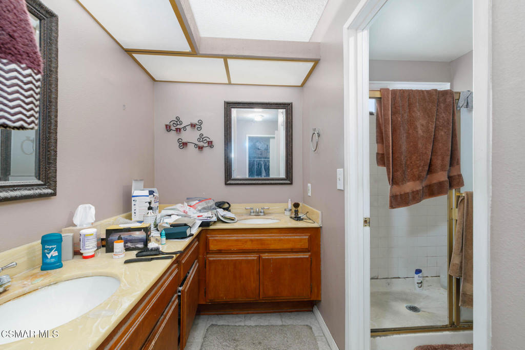 2649 Nicholas Street Property Photo 25