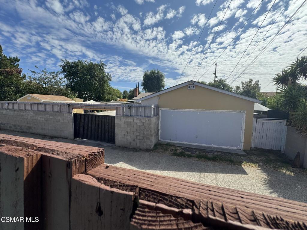 22630 Gilmore Street Property Photo 2