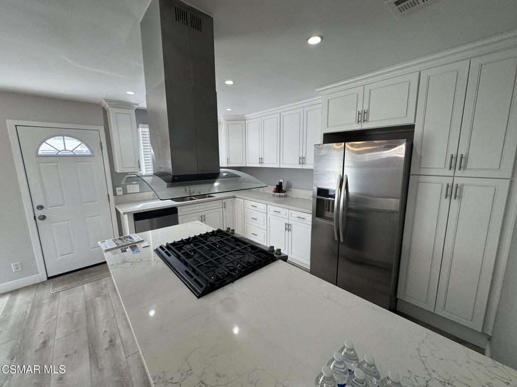 22630 Gilmore Street Property Photo 7