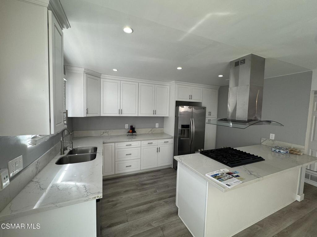 22630 Gilmore Street Property Photo 8