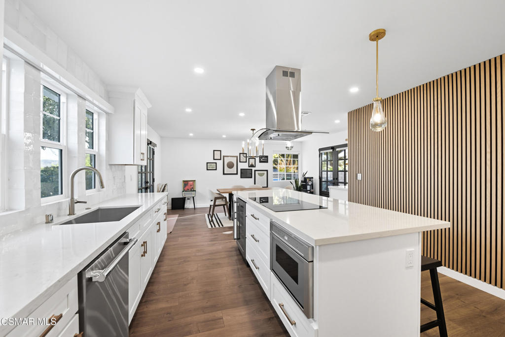 3586 Lathrop Avenue Property Photo 18