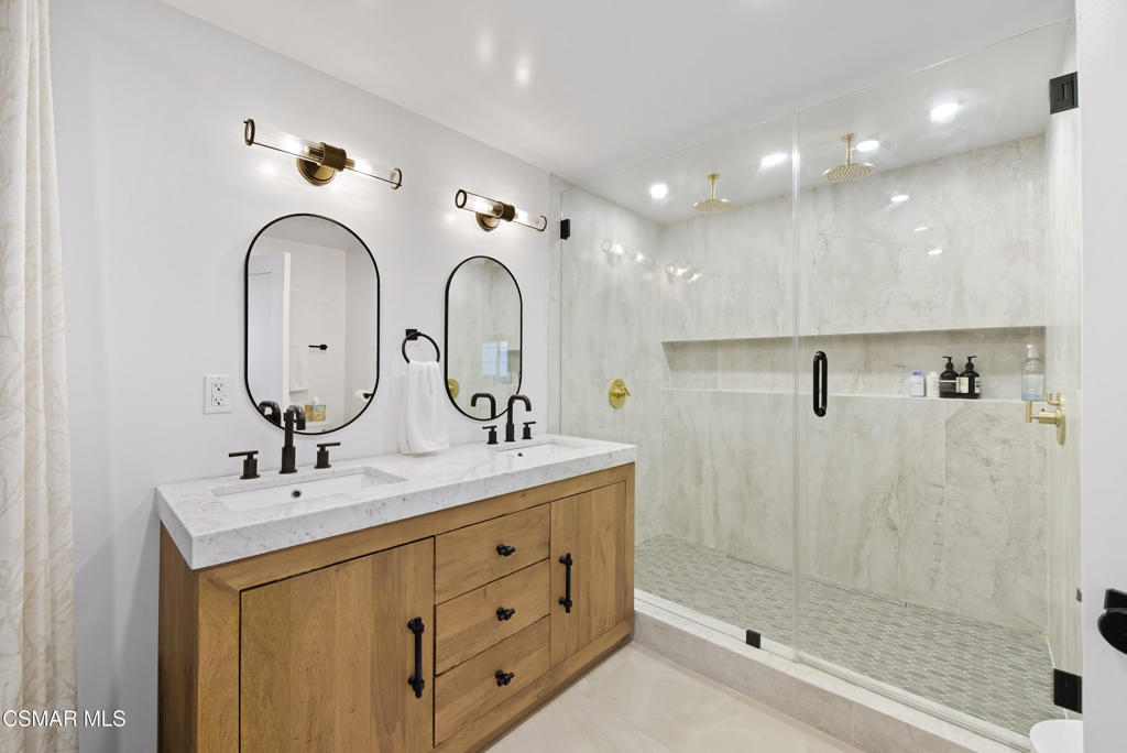 3586 Lathrop Avenue Property Photo 42