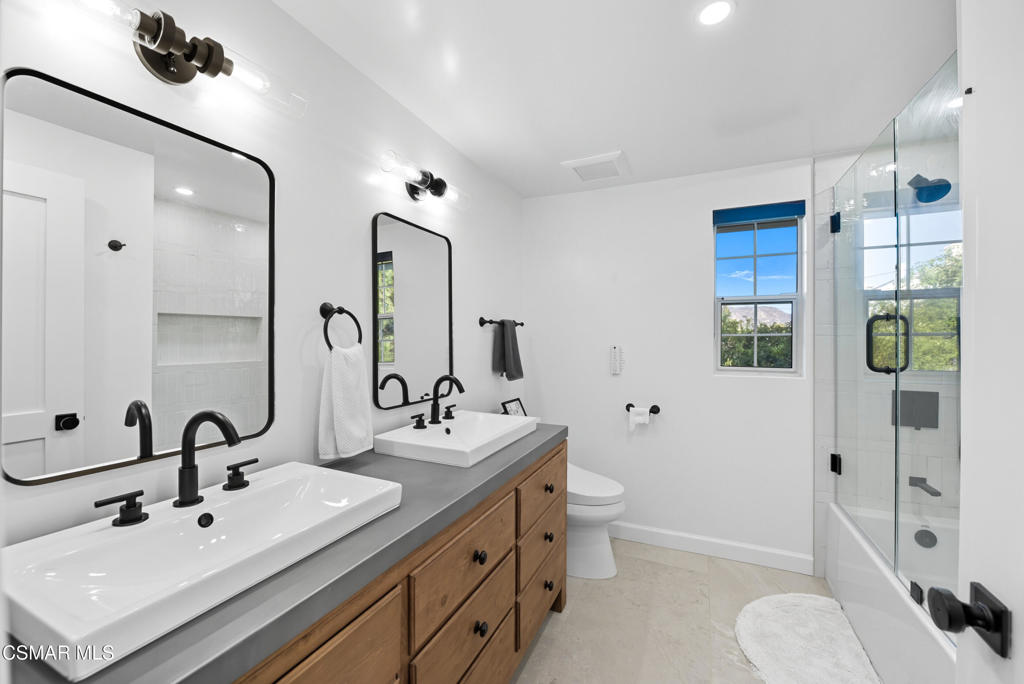 3586 Lathrop Avenue Property Photo 49