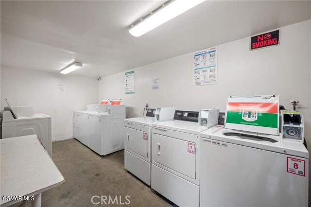 8800 Cedros Avenue 204 Property Photo 3