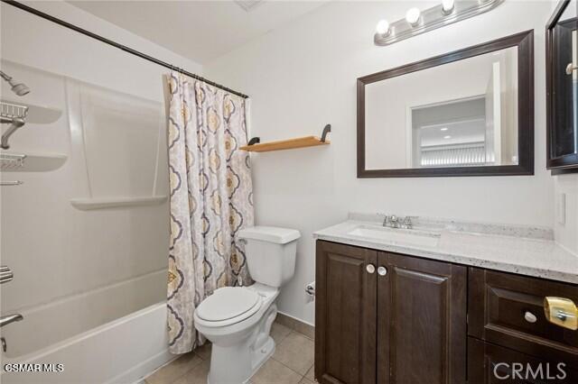 8800 Cedros Avenue 204 Property Photo 16