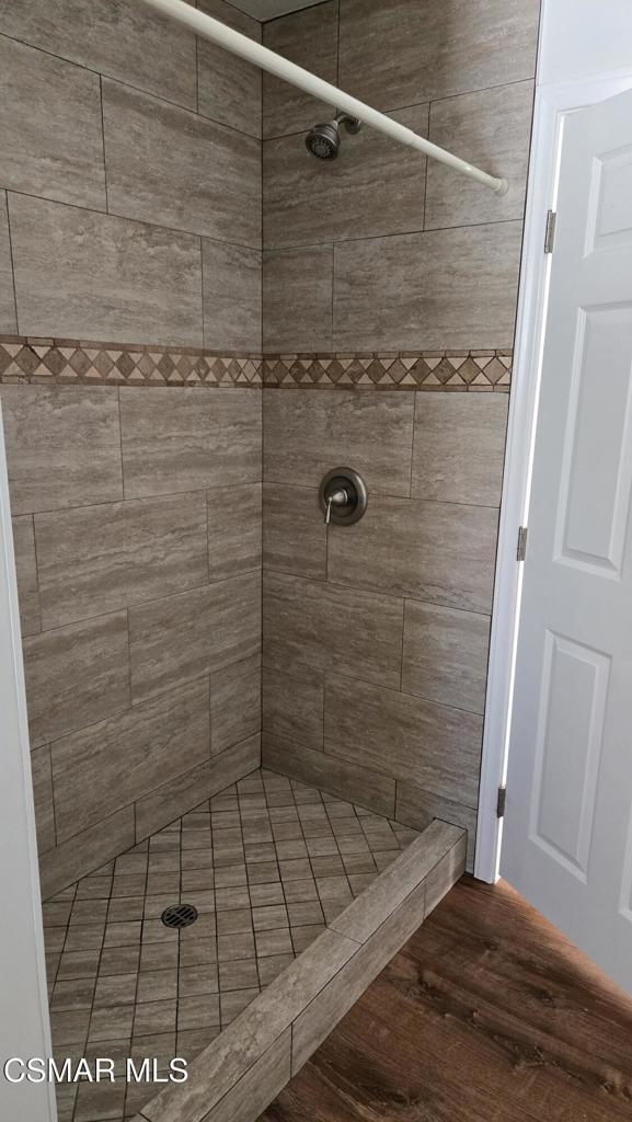 6619 Daryn Drive 1/2 Property Photo 6