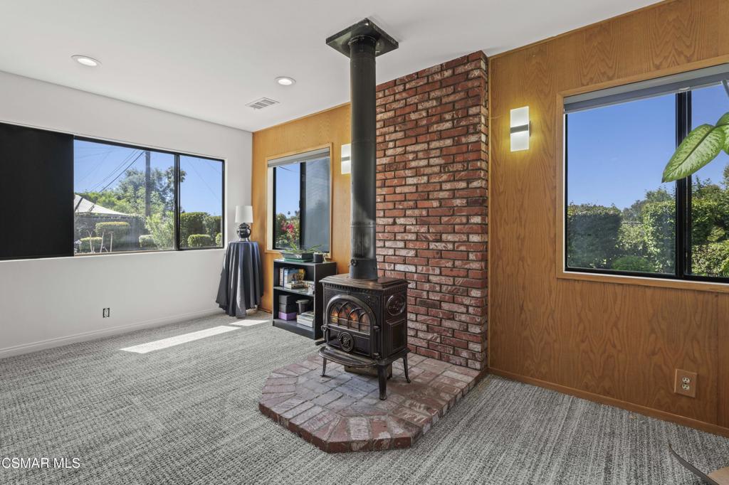 331 Triangle Street Property Photo 40