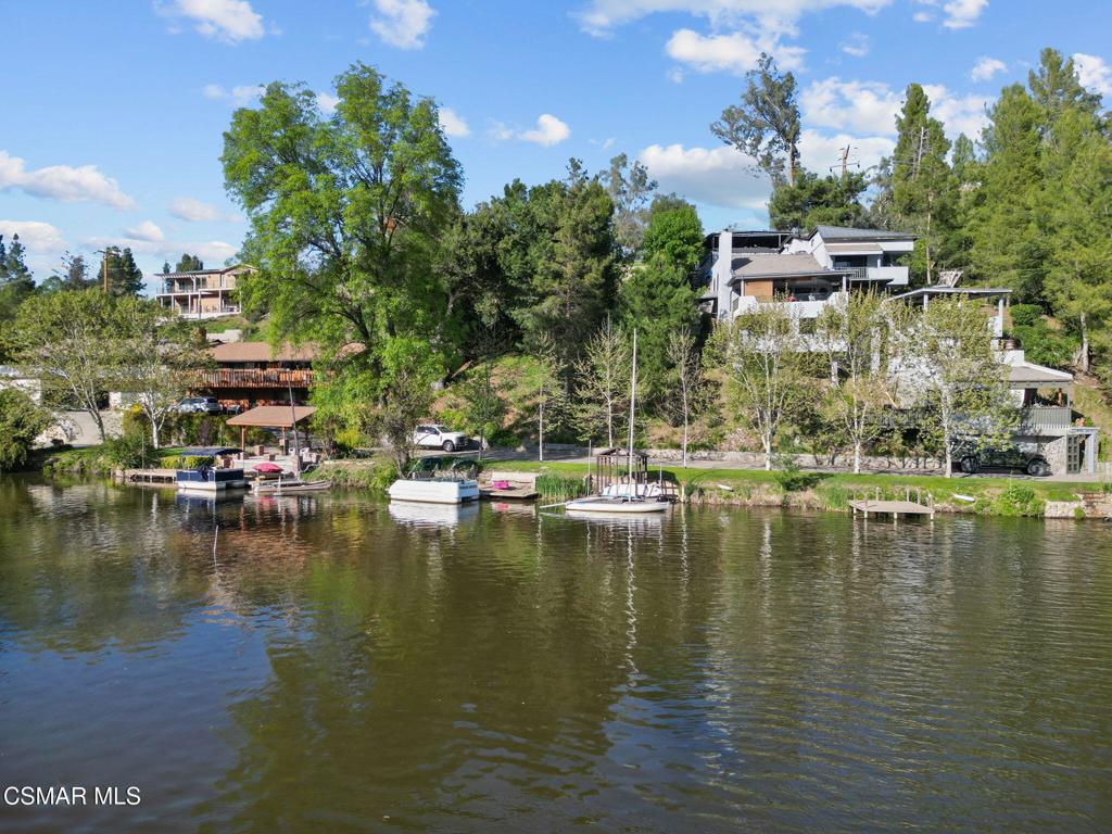 2239 Pinecrest Road Property Photo 12