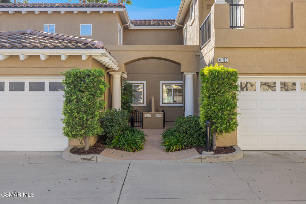 4153 Brookcrest Court Property Photo 2