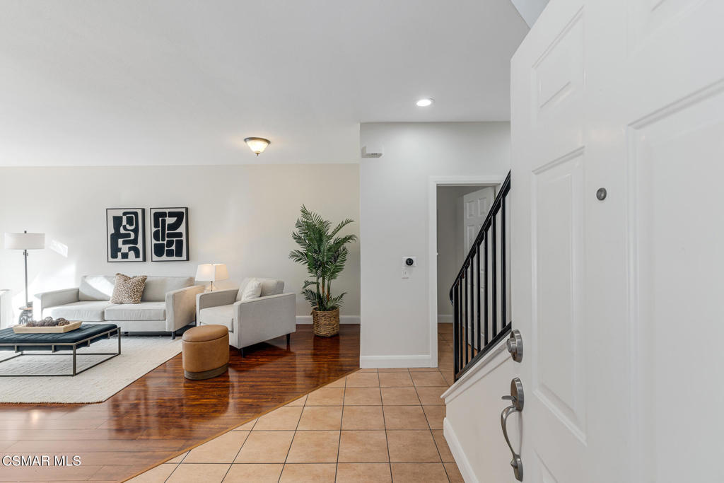 4153 Brookcrest Court Property Photo 6