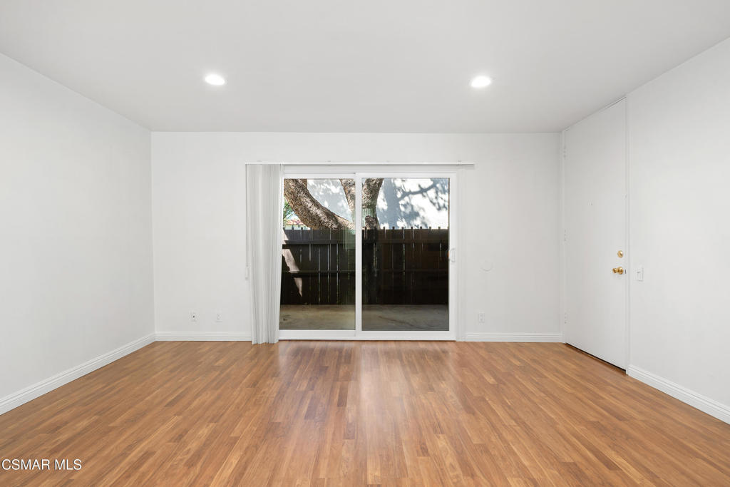 31567 Lindero Canyon Road 6 Property Photo 7